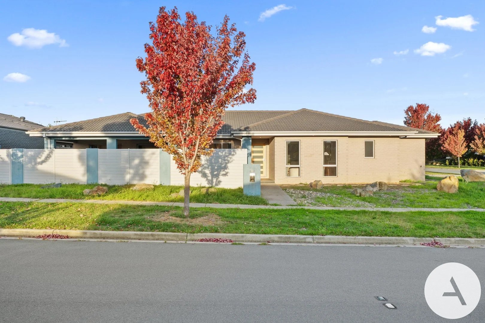 Photo of 2 Villaret Street, Harrison ACT 2914
