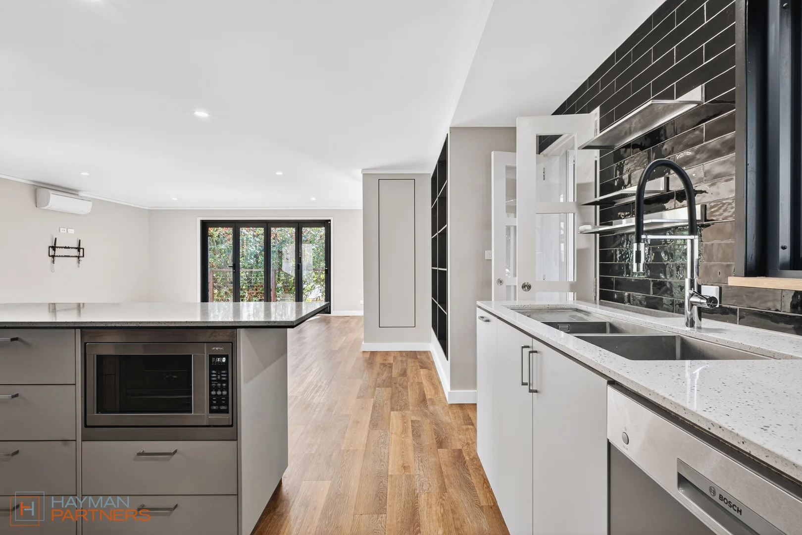 Photo of 18 Collings Street, Pearce ACT 2607