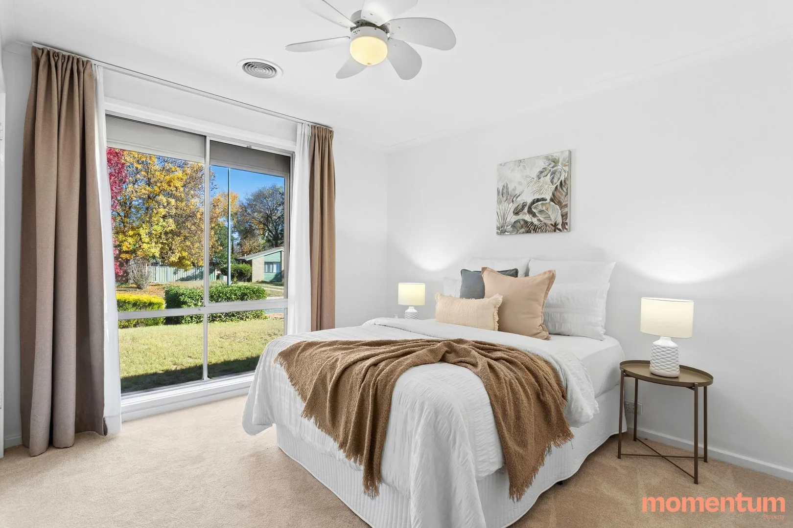 Photo of 2 Paul Place, Monash ACT 2904