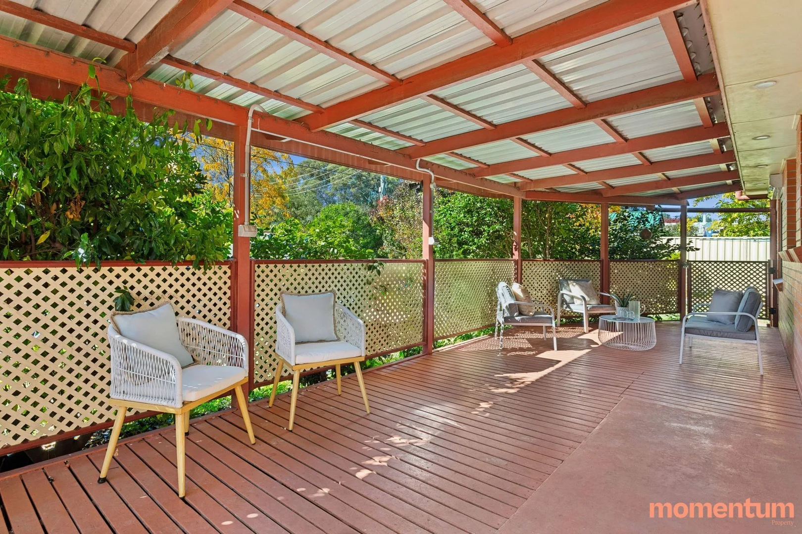 Photo of 2 Paul Place, Monash ACT 2904
