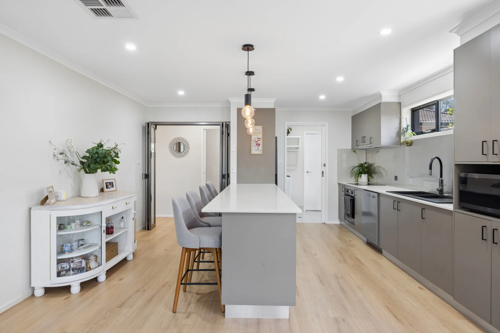 Photo of 2 Mary Lee Street, Bonython ACT 2905