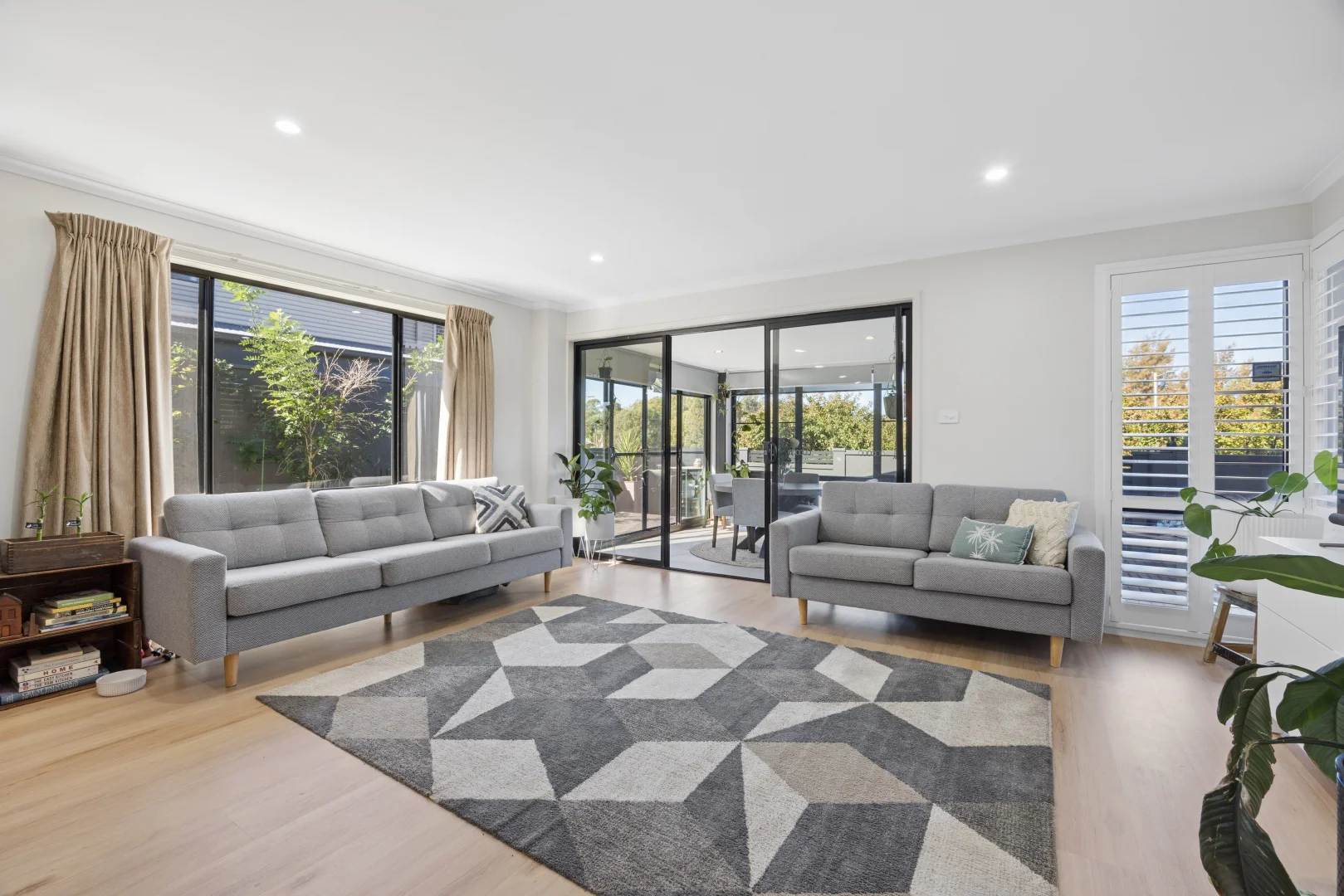 Photo of 2 Mary Lee Street, Bonython ACT 2905
