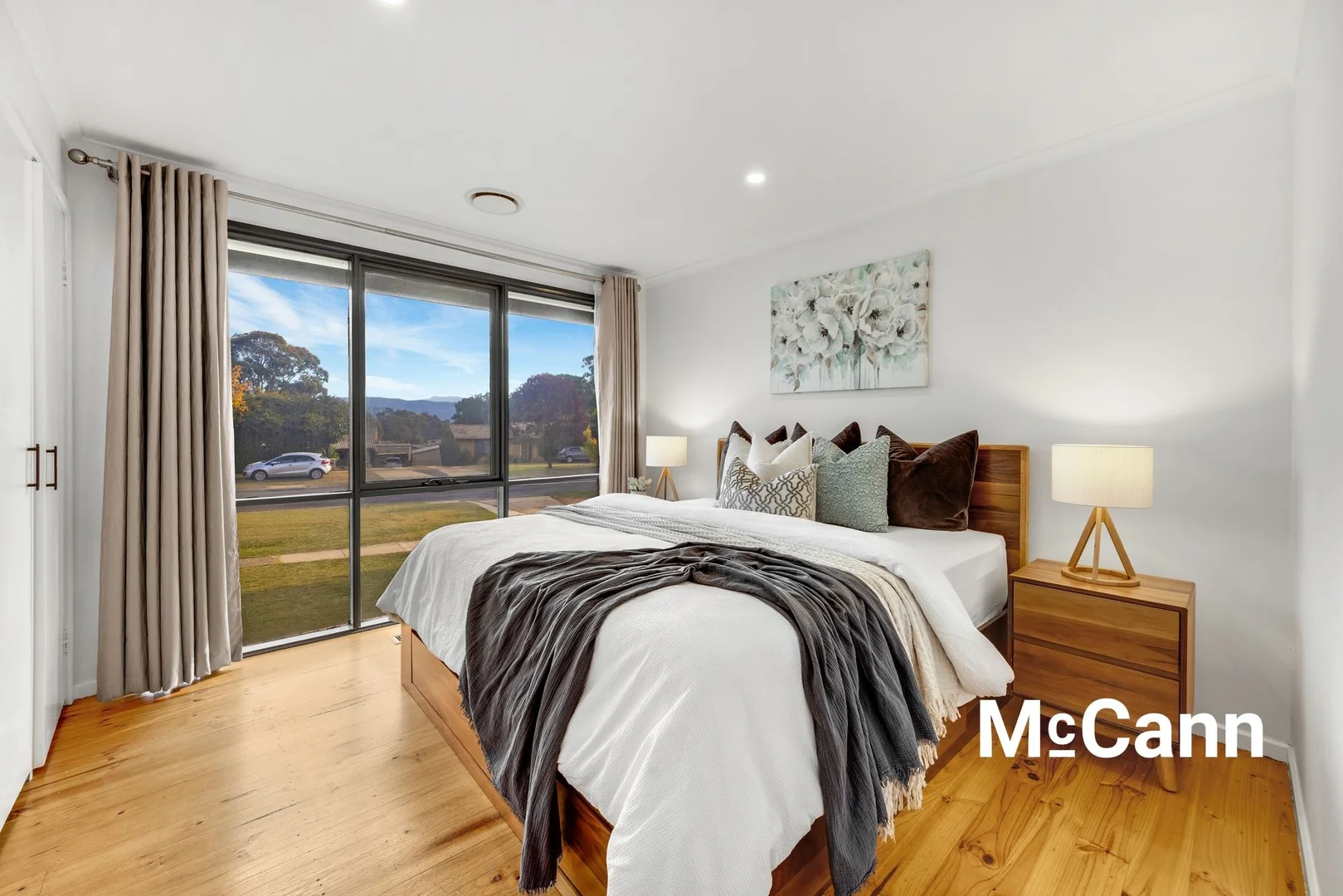 Photo of 73 Sternberg Crescent, Wanniassa ACT 2903