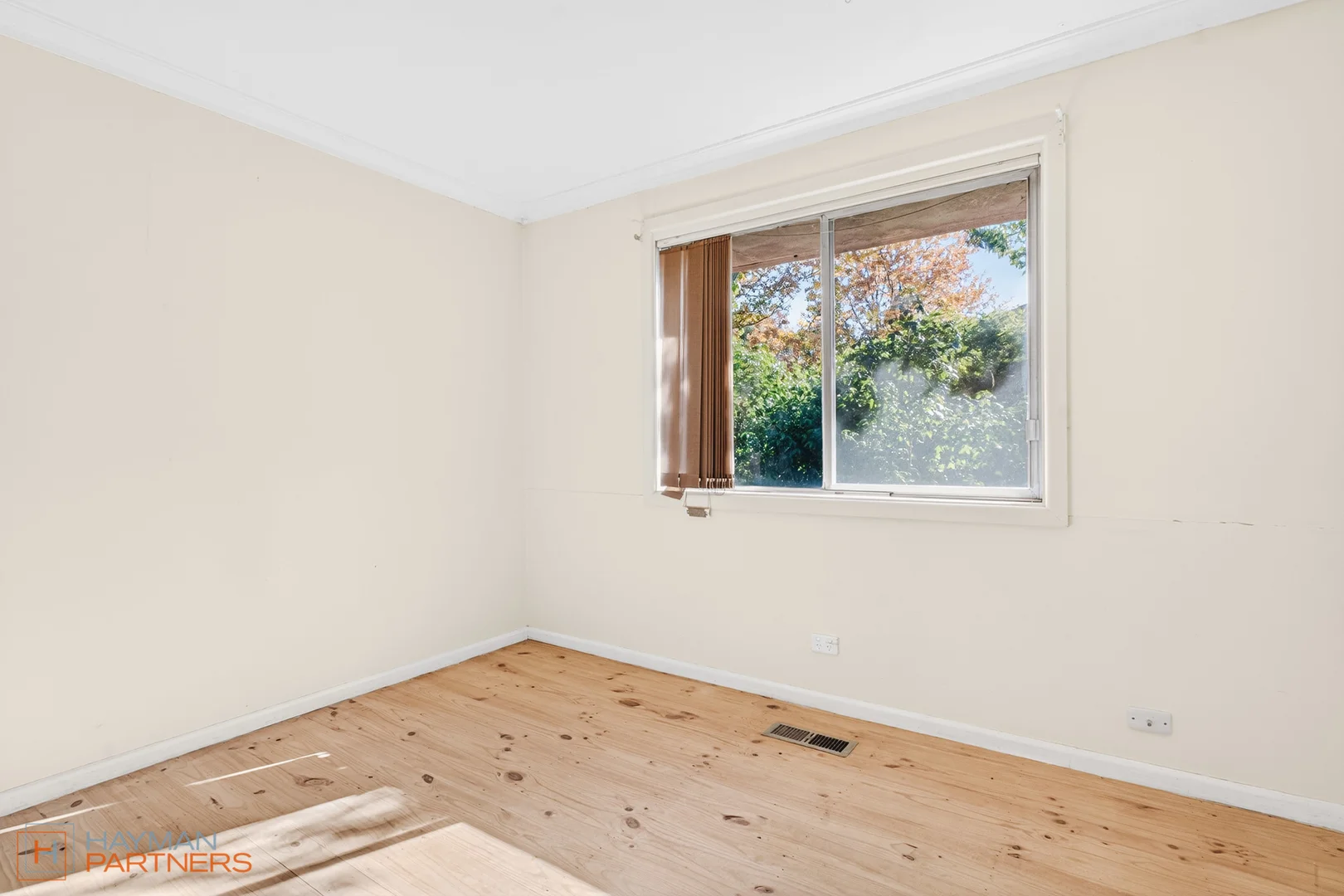 Photo of 79 Webster Street, Hughes ACT 2605