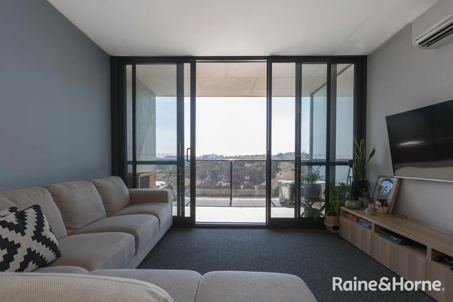 Photo of 1014/120 Eastern Valley Way, Belconnen ACT 2617
