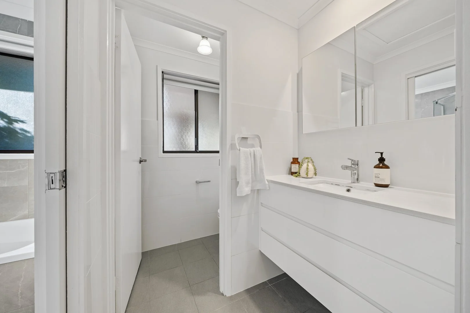Photo of 4 Gosman Close, Oxley ACT 2903