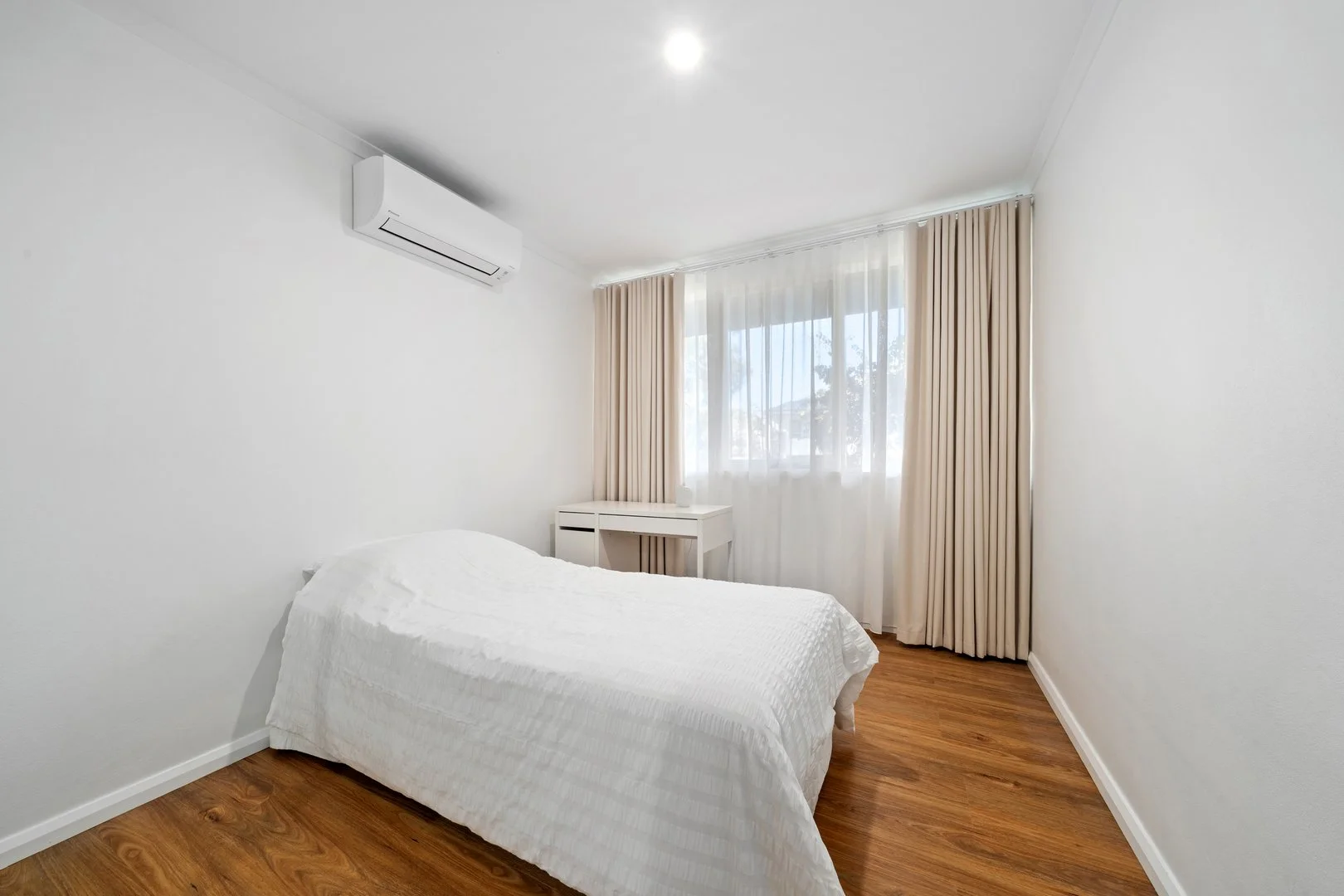 Photo of 7 Rymill Place, Mawson ACT 2607