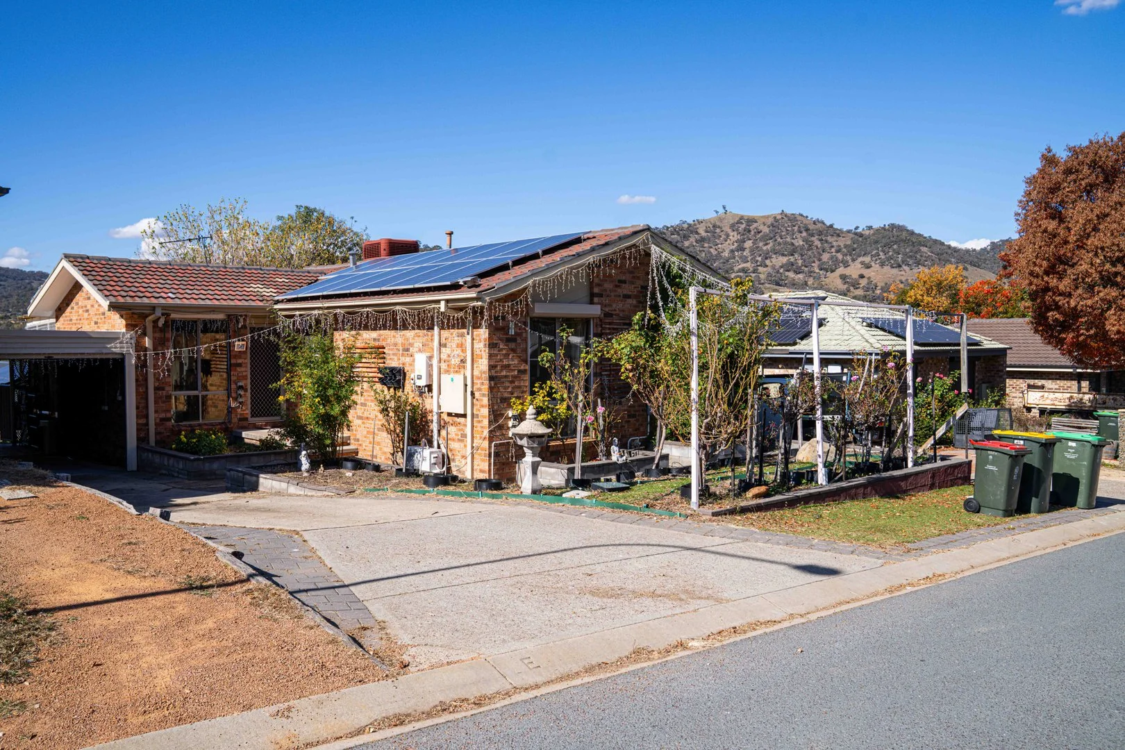 Photo of 8 McGrowdie Place, Gordon ACT 2906