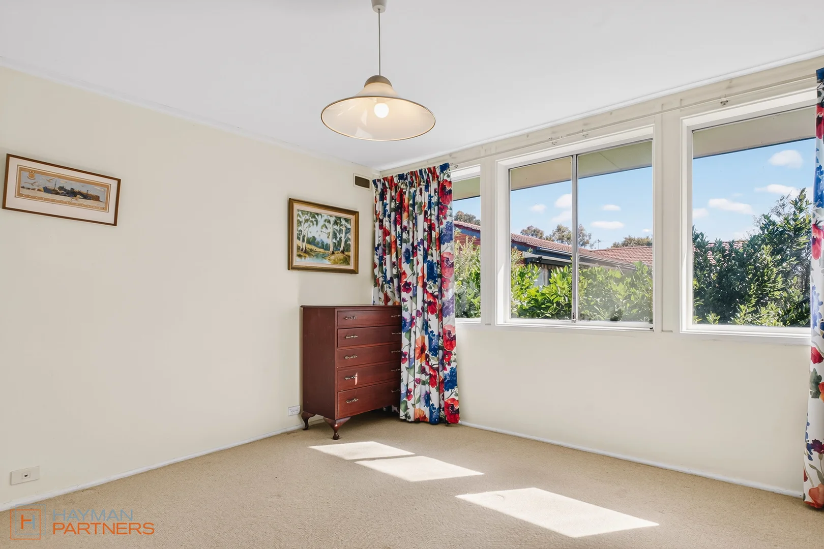 Photo of 30 Clermont Street, Fisher ACT 2611
