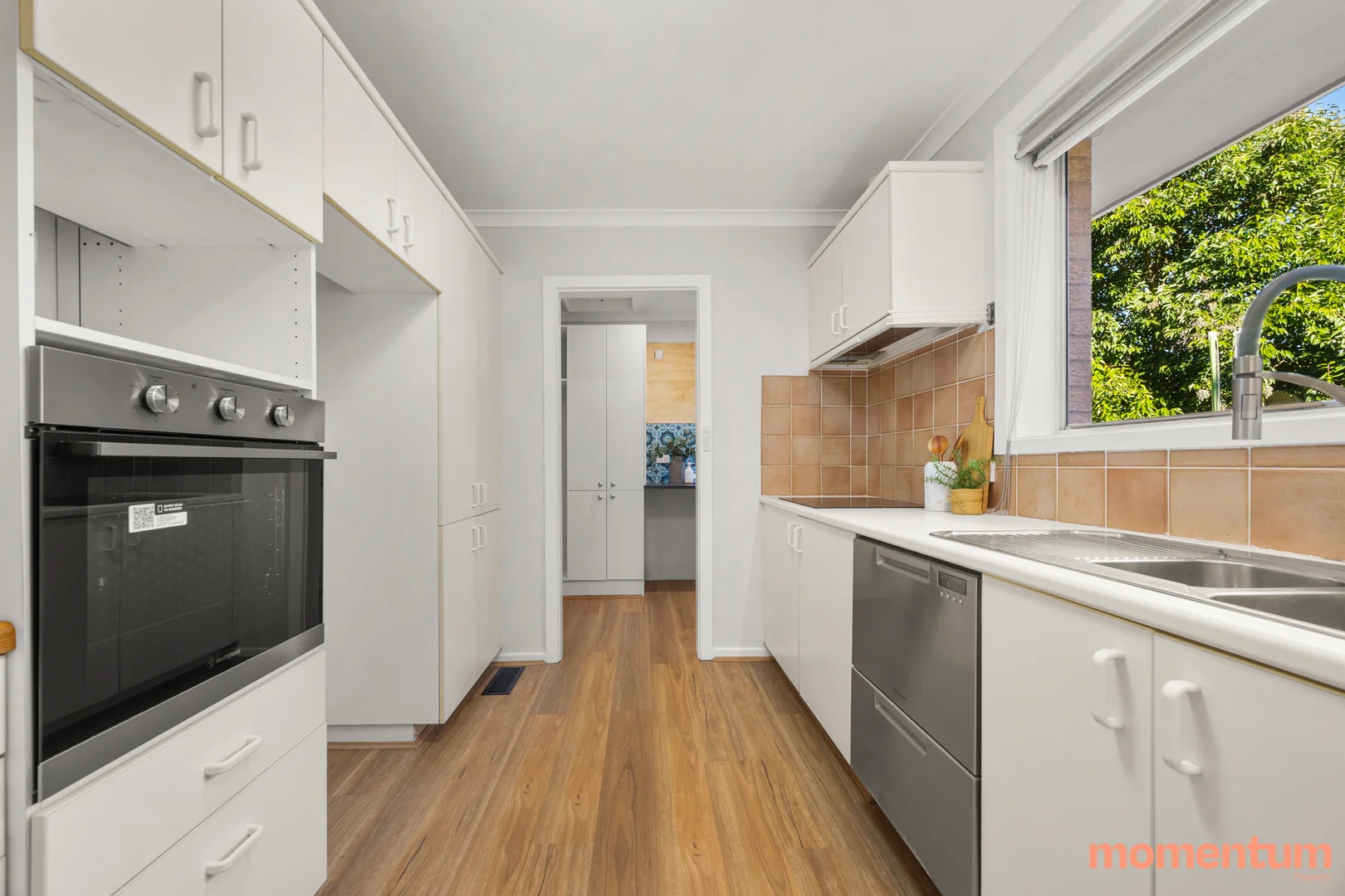 Photo of 2 Carbeen Street, Rivett ACT 2611