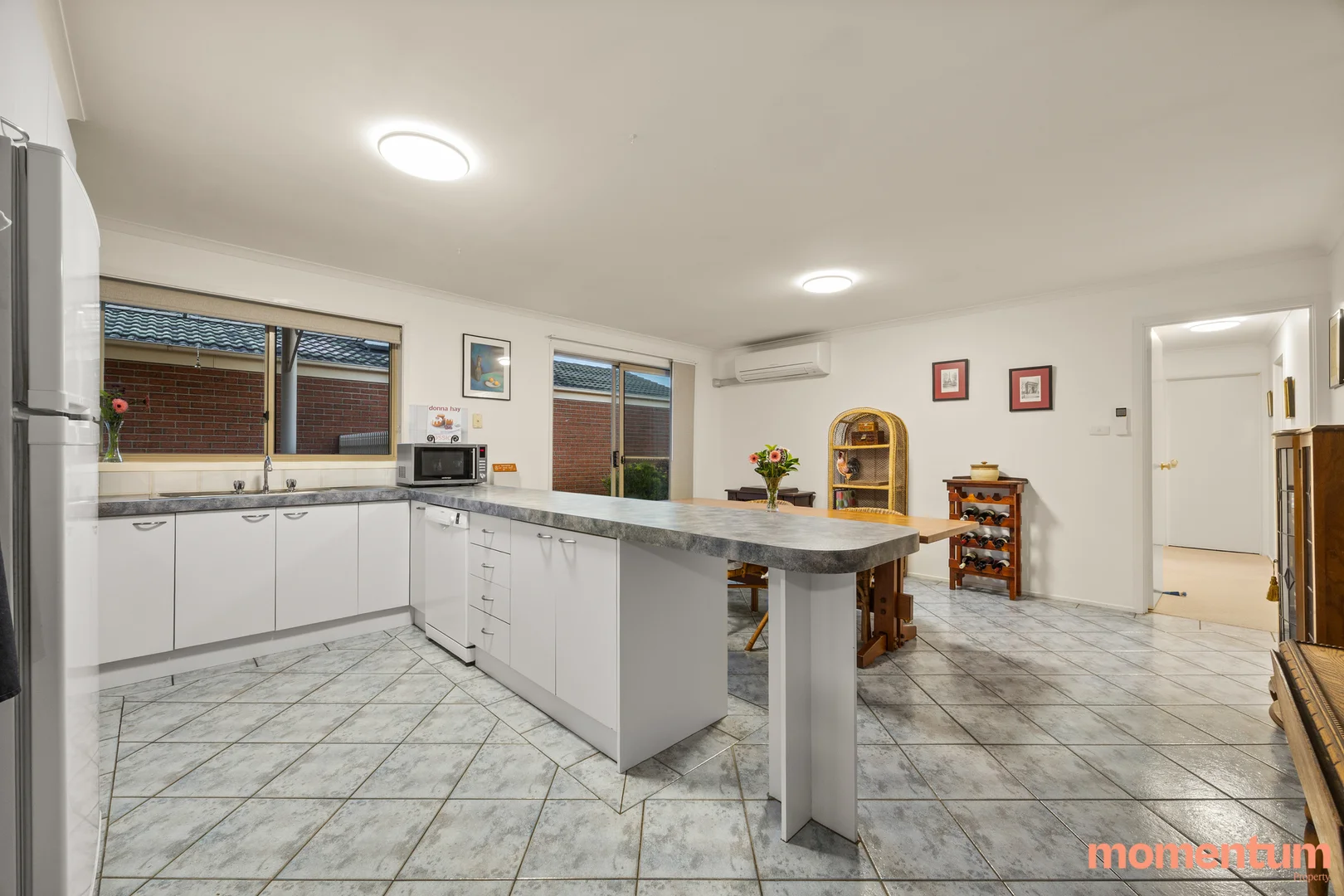 Photo of 6 Hindle Place, Gordon ACT 2906