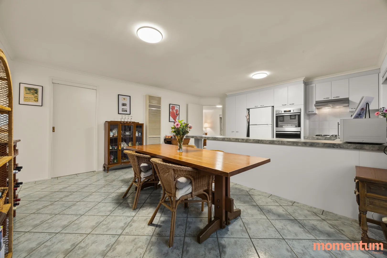 Photo of 6 Hindle Place, Gordon ACT 2906