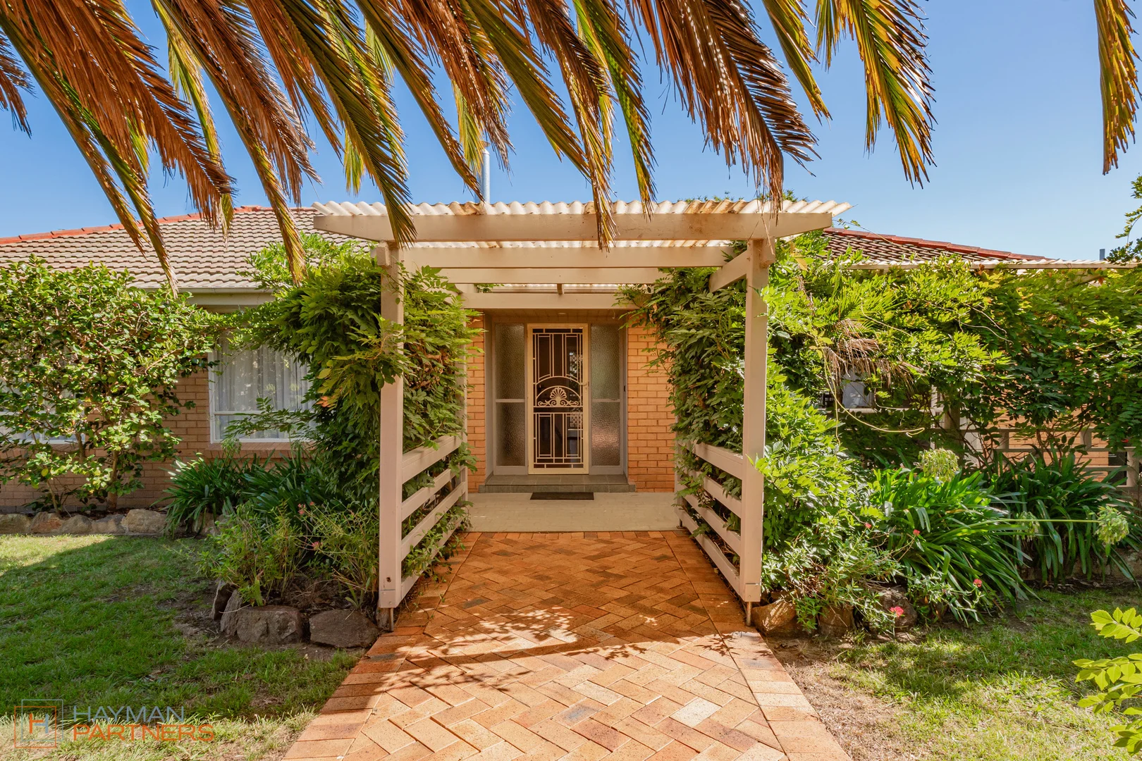 Photo of 34 Threlfall Street, Chifley ACT 2606
