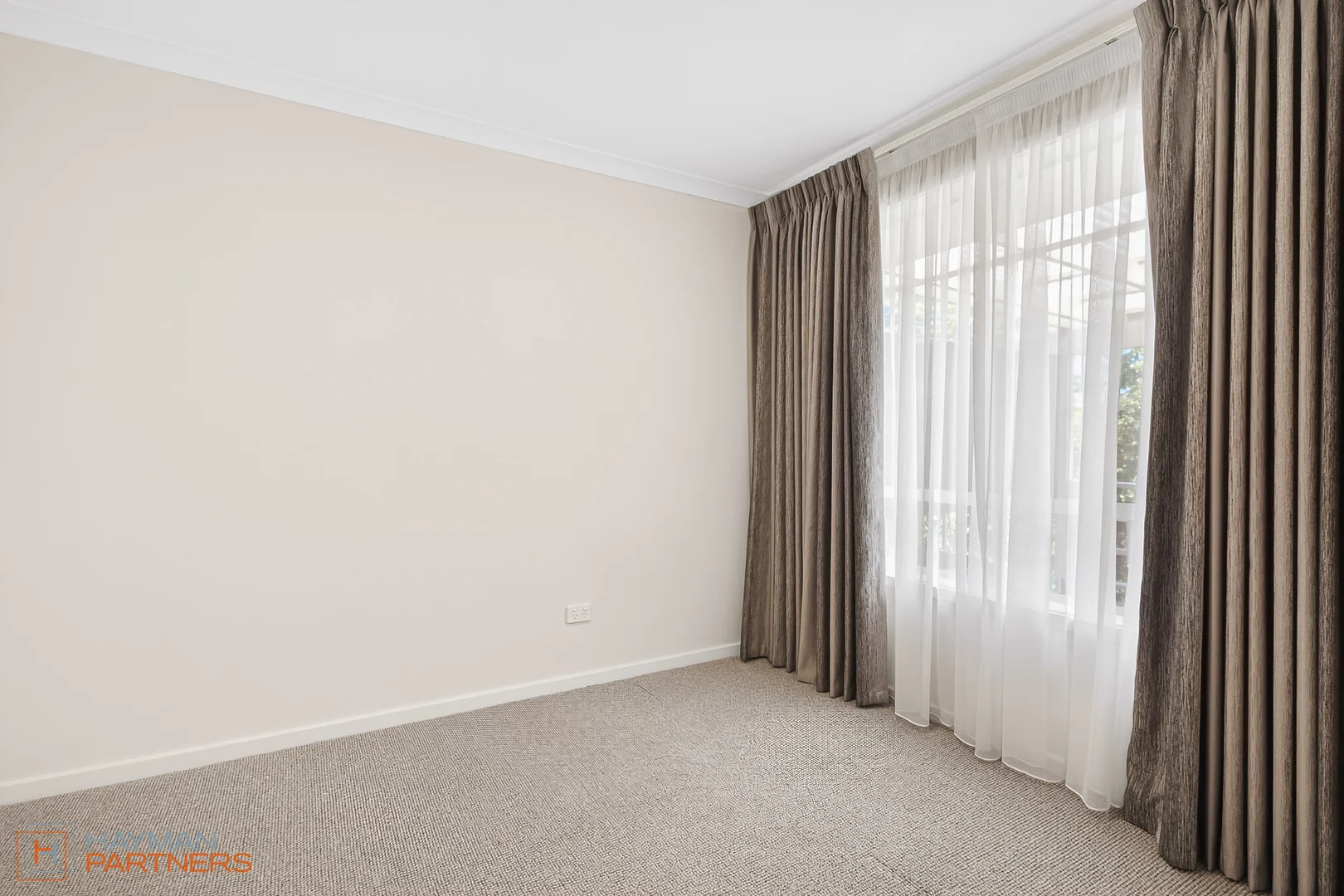 Photo of 34 Threlfall Street, Chifley ACT 2606