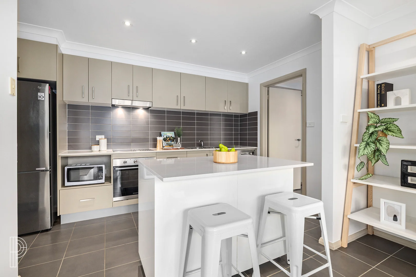 Photo of 10 Whyman Lane, Forde ACT 2914