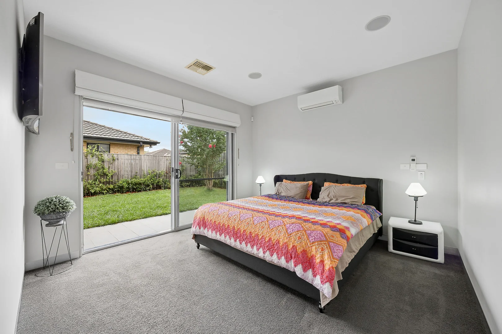 Photo of 6 Gavin Long Street, Franklin ACT 2913
