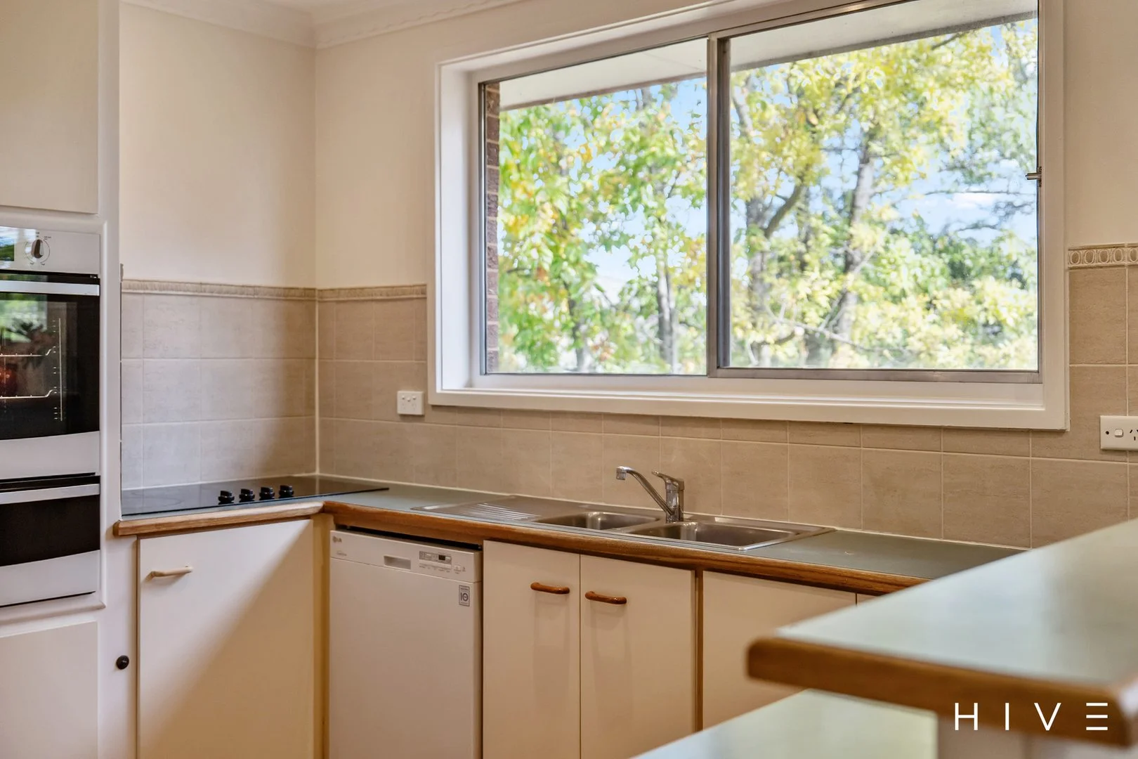 Photo of 16 Roseworthy Crescent, Farrer ACT 2607