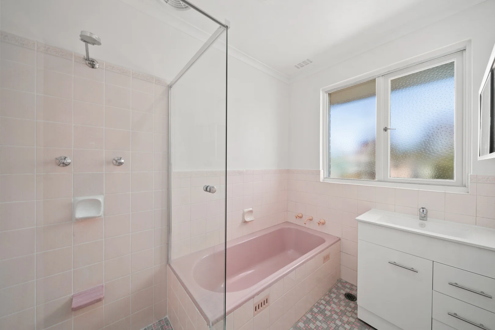 Photo of 44 Phillip Avenue, Downer ACT 2602
