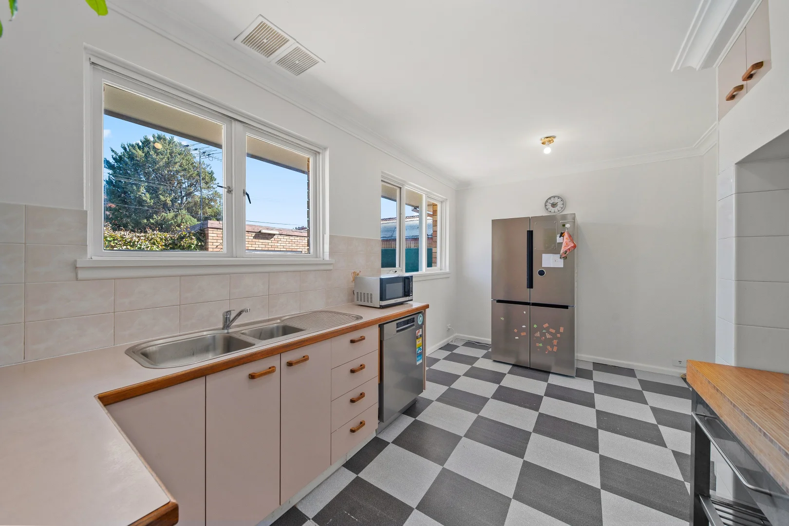 Photo of 44 Phillip Avenue, Downer ACT 2602