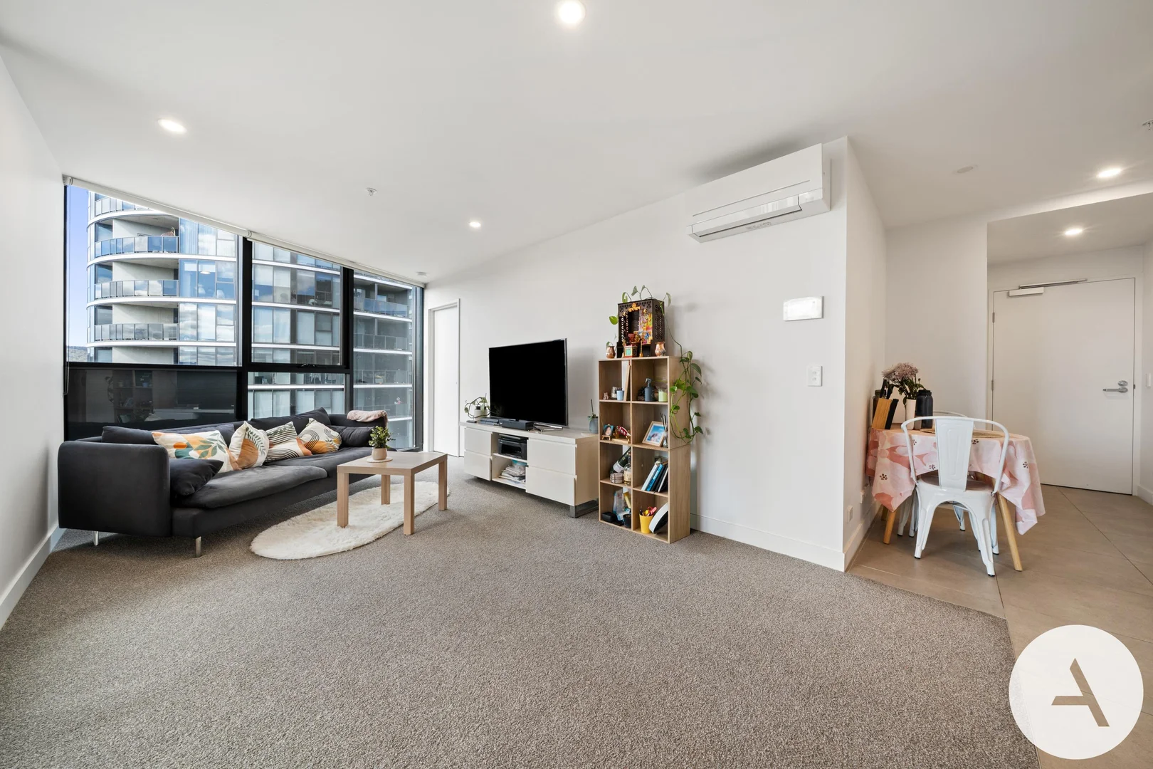 Photo of 910/11 Launceston St, Phillip ACT 2606