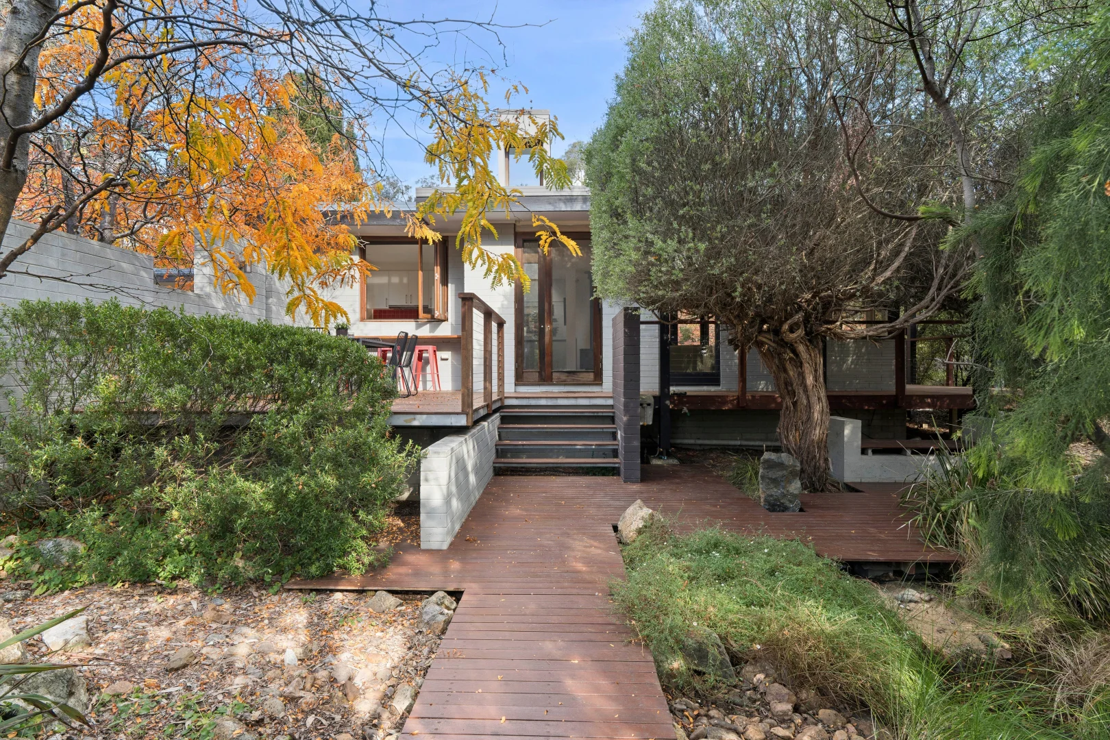 Photo of 97 Mackenzie Street, Hackett ACT 2602