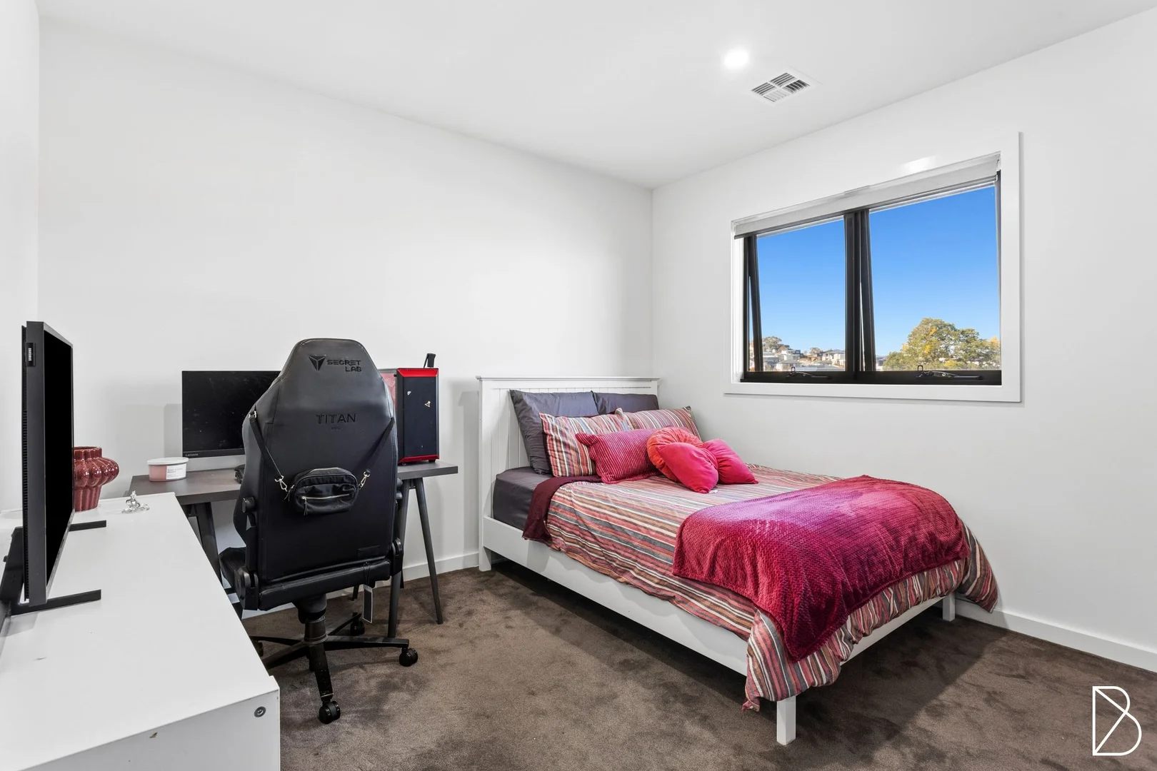 Photo of 7/1 Judith Macintosh Crescent, Taylor ACT 2913