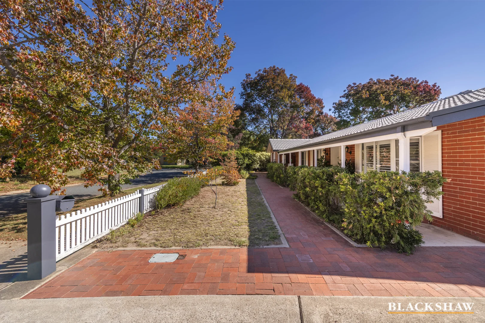 Photo of 1 Paul Place, Monash ACT 2904