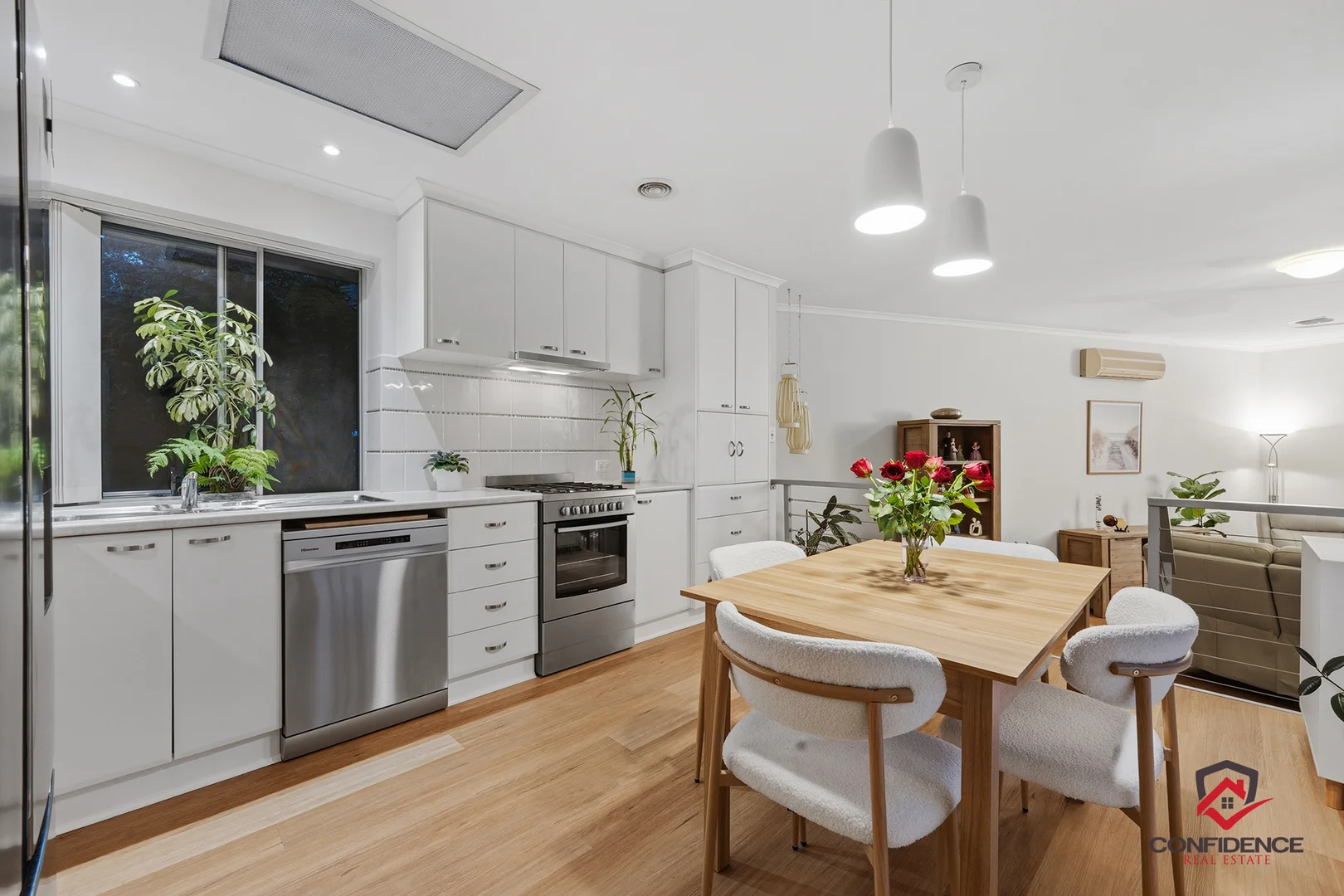 Photo of 7 Blake Place, Mawson ACT 2607