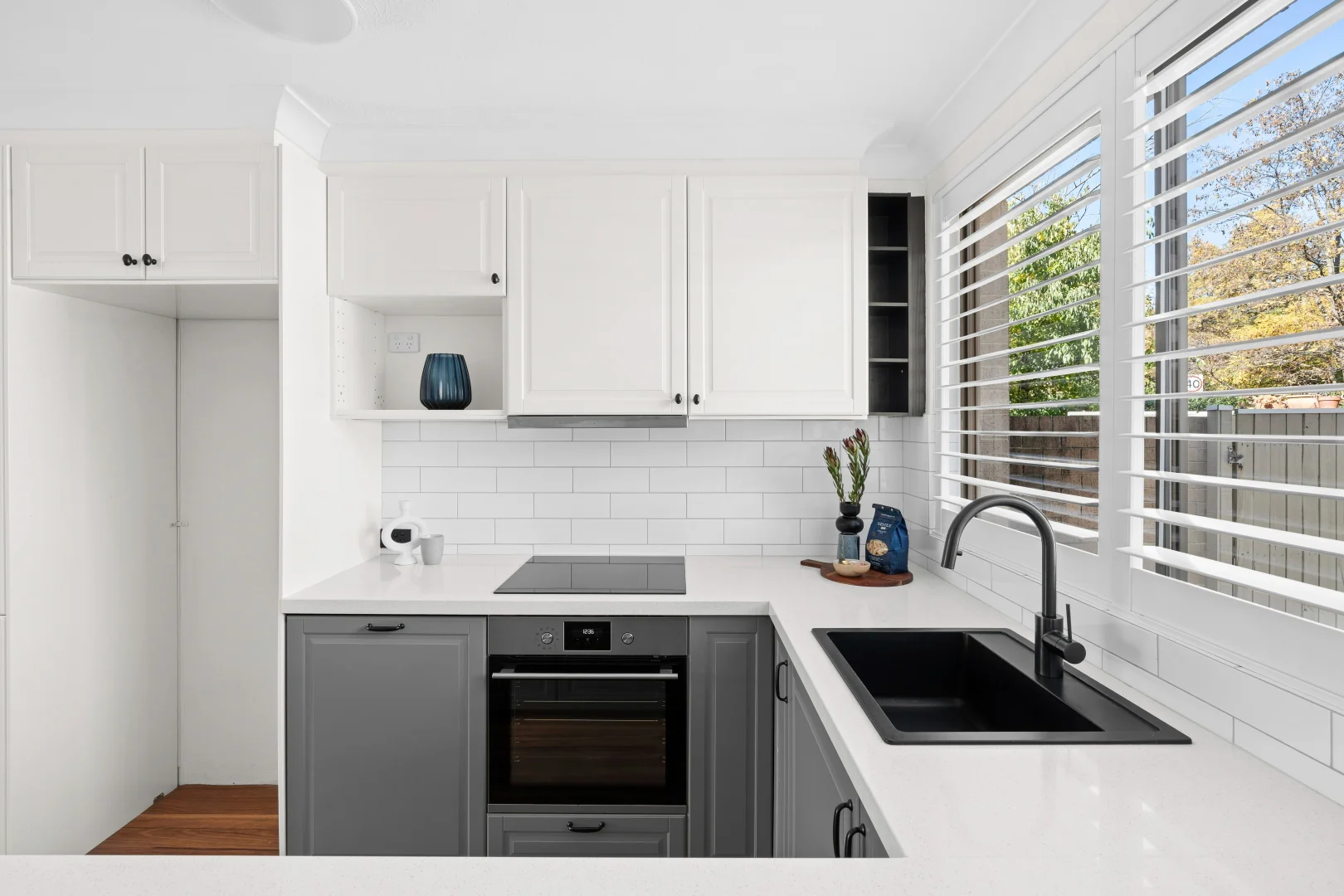 Photo of 7 Tench Street, Kingston ACT 2604