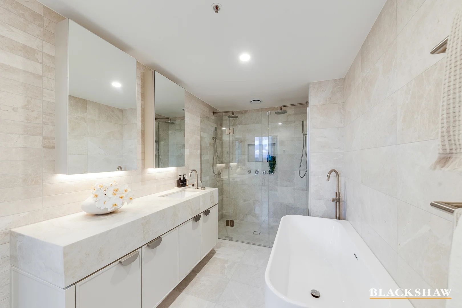 Photo of 805/72 Allara Street, City ACT 2601