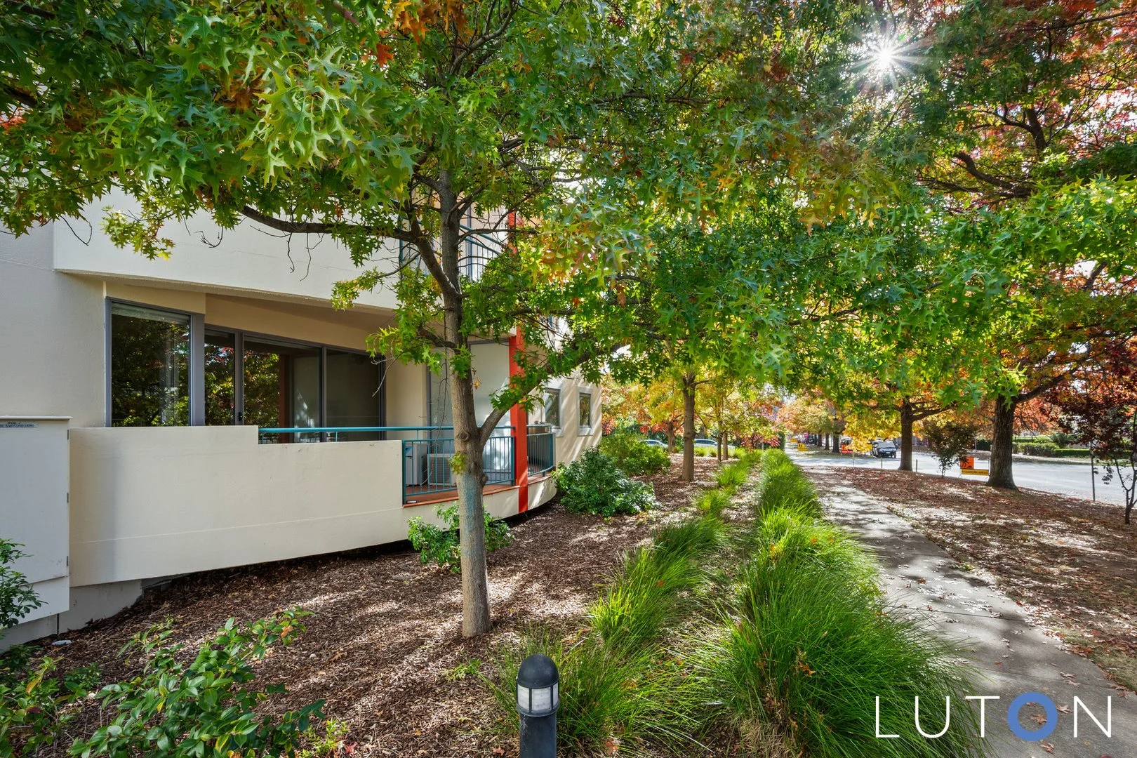Photo of 102/107 Canberra Avenue, Griffith ACT 2603