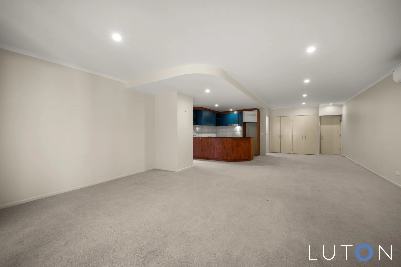 Photo of 102/107 Canberra Avenue, Griffith ACT 2603