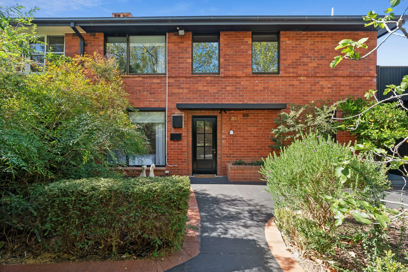 Photo of 55 Sturt Avenue, Narrabundah ACT 2604