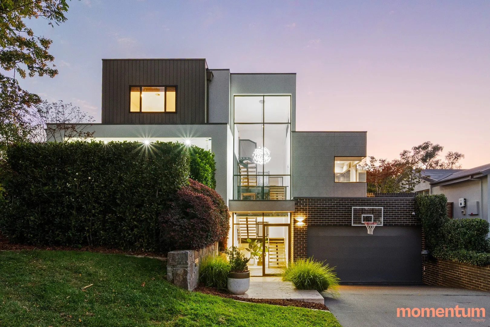 Photo of 8 Daglish Street, Curtin ACT 2605