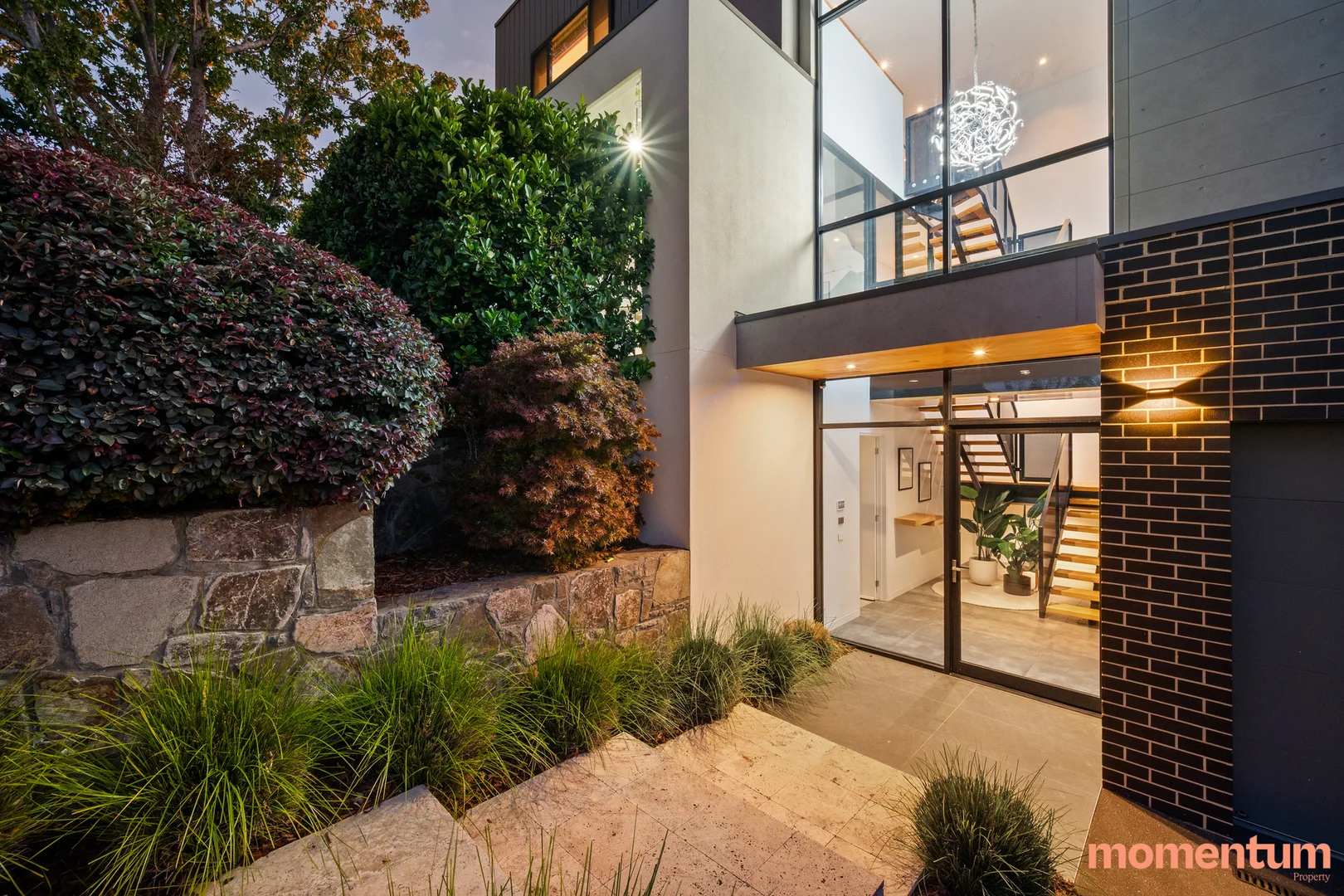 Photo of 8 Daglish Street, Curtin ACT 2605