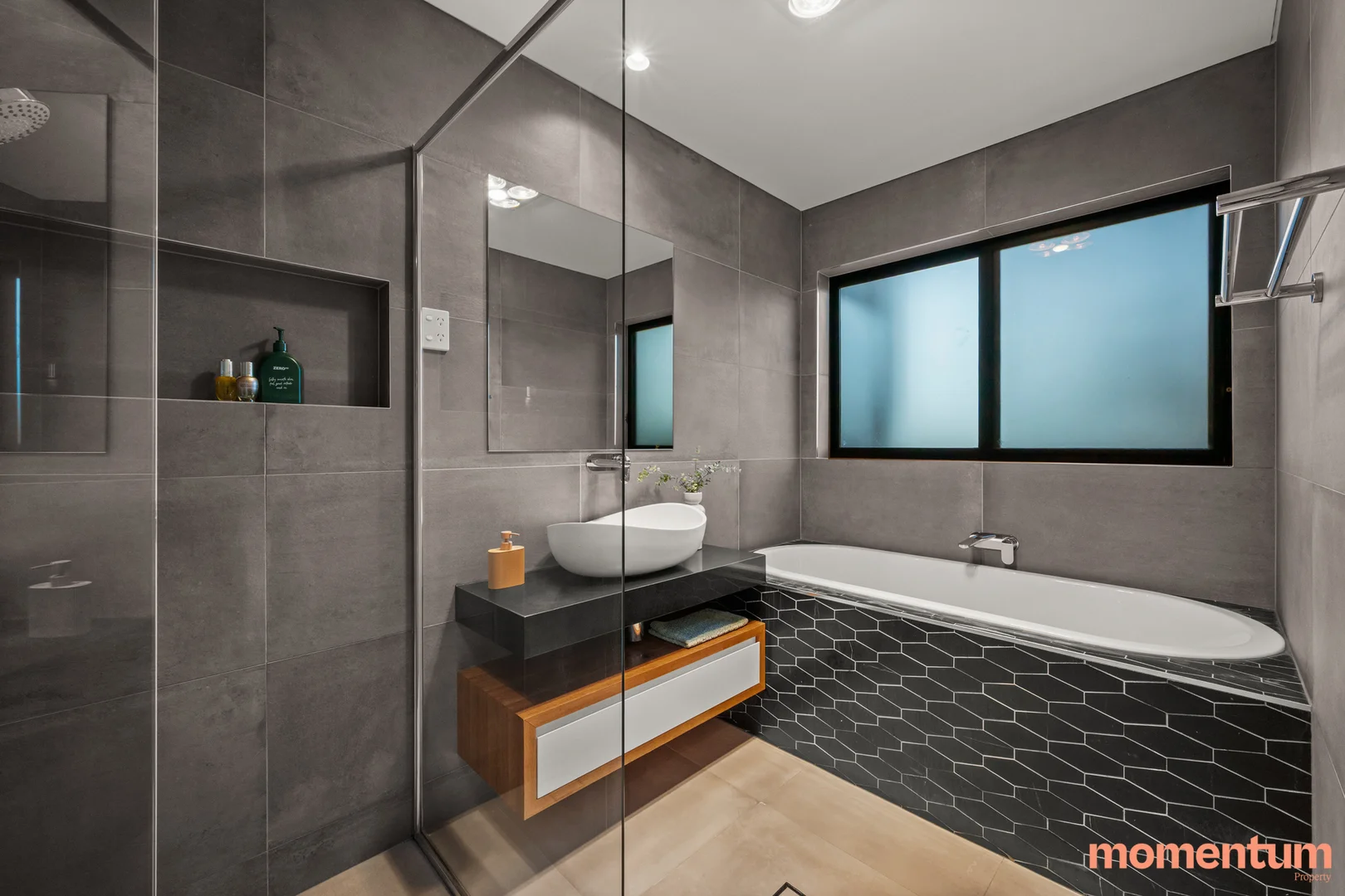 Photo of 8 Daglish Street, Curtin ACT 2605