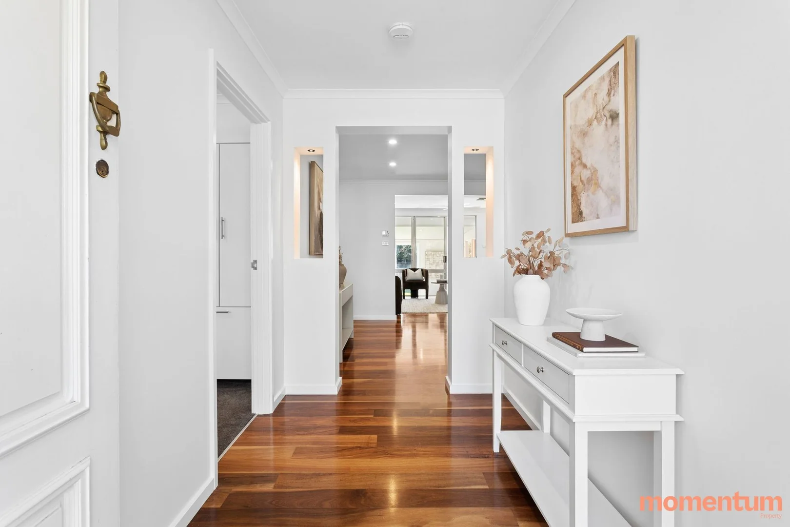 Photo of 6 Lyle Place, Chifley ACT 2606