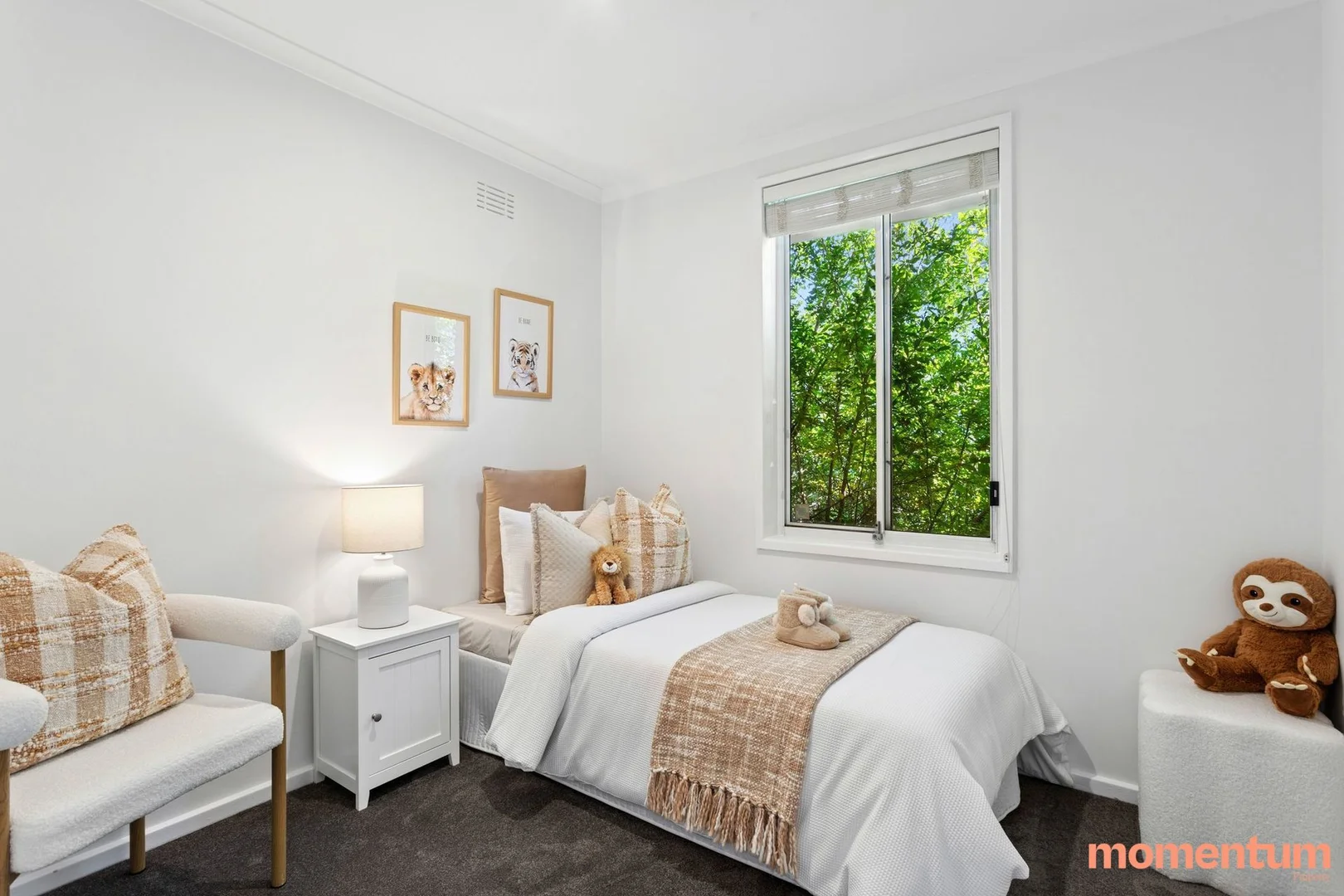 Photo of 6 Lyle Place, Chifley ACT 2606