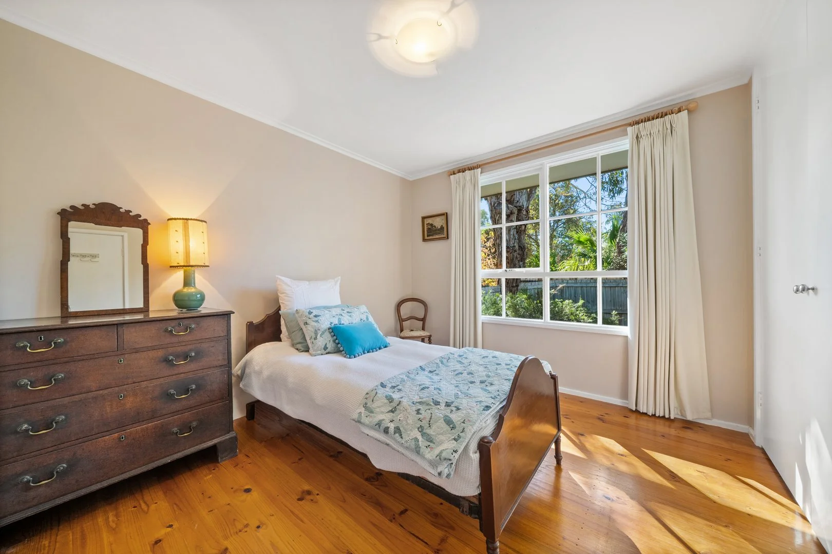 Photo of 4 Gurnai Place, Aranda ACT 2614