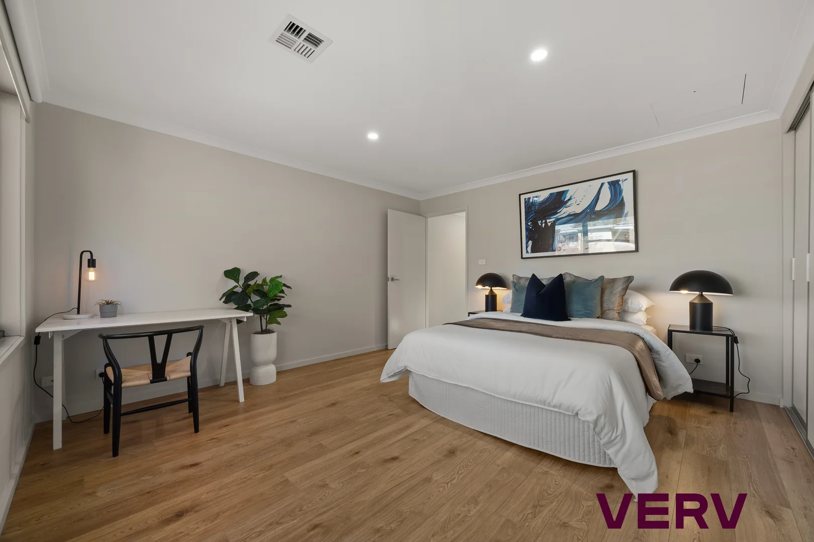 Photo of 8B Lowanna Street, Braddon ACT 2612