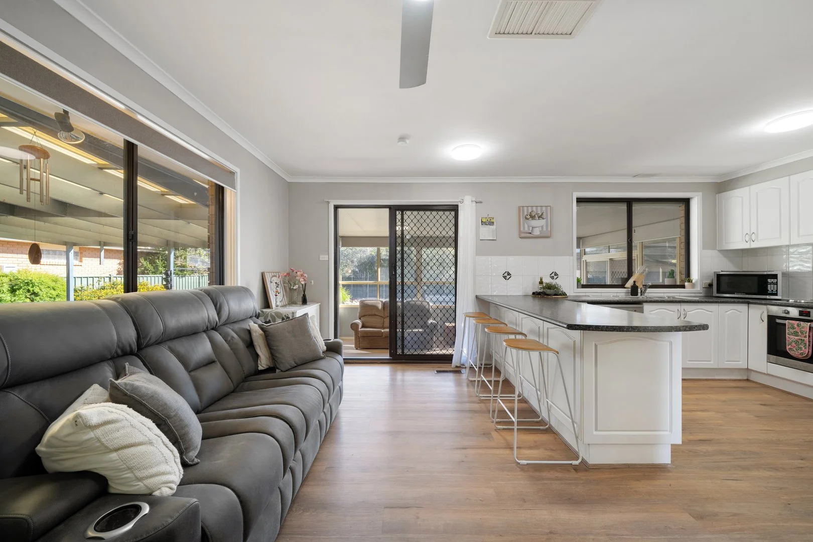 Photo of 6 Wilton Place, Monash ACT 2904