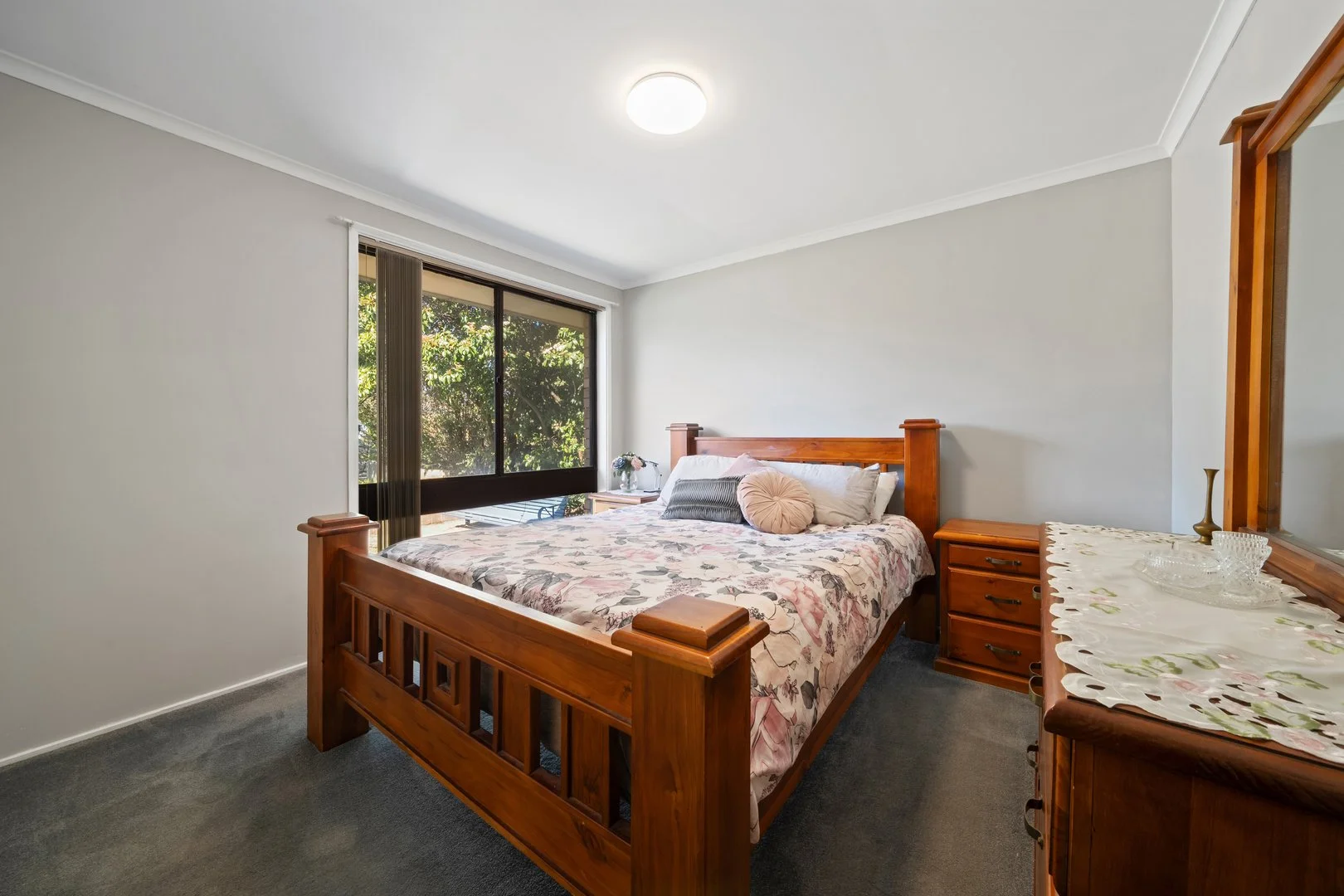 Photo of 6 Wilton Place, Monash ACT 2904
