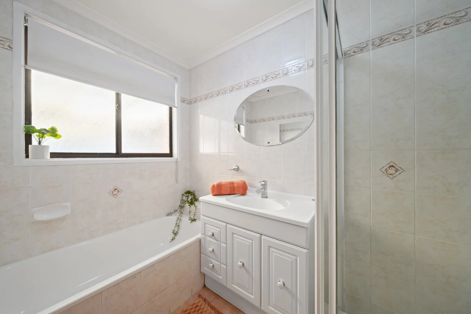 Photo of 6 Wilton Place, Monash ACT 2904