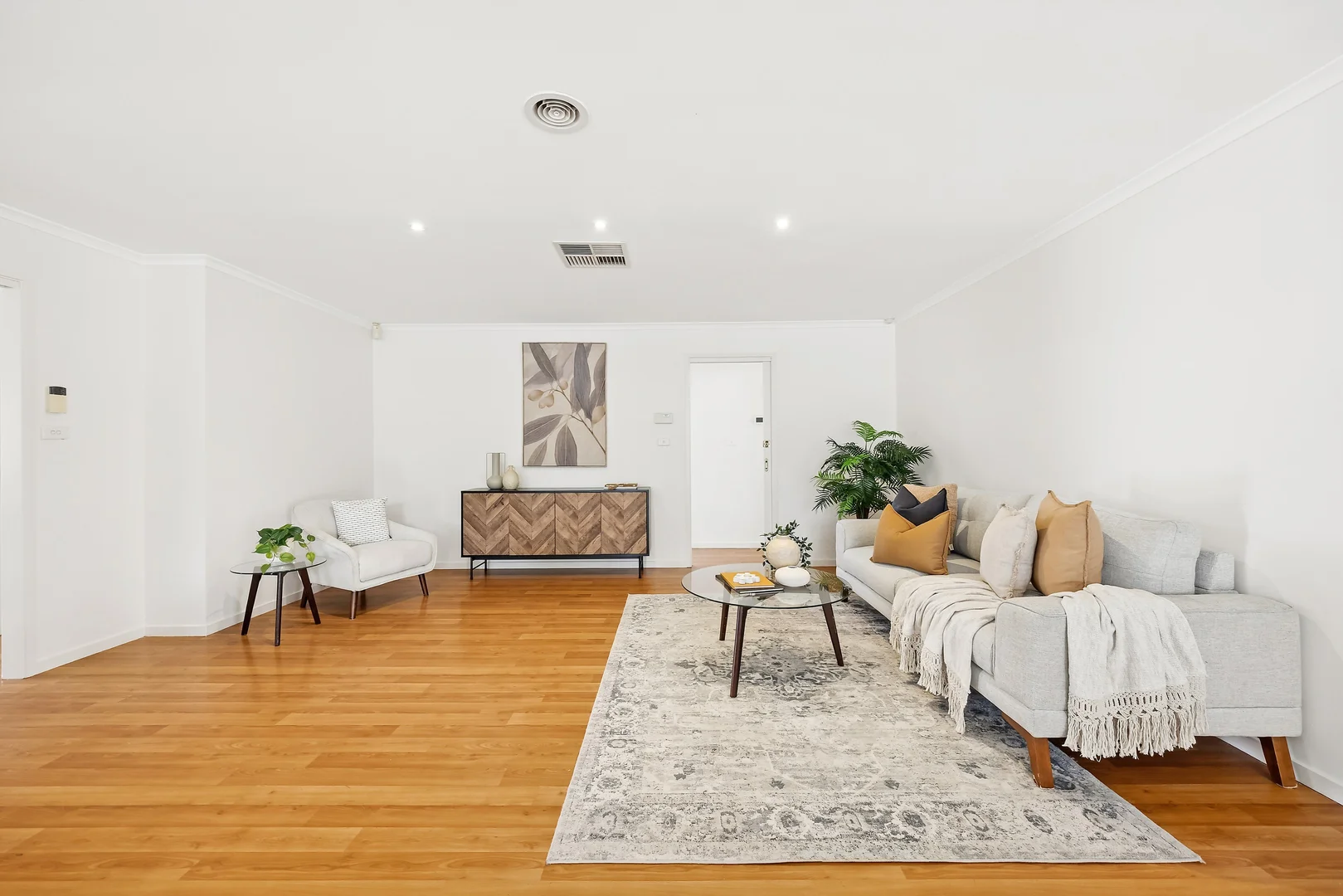Photo of 2 Swallow Street, Dunlop ACT 2615
