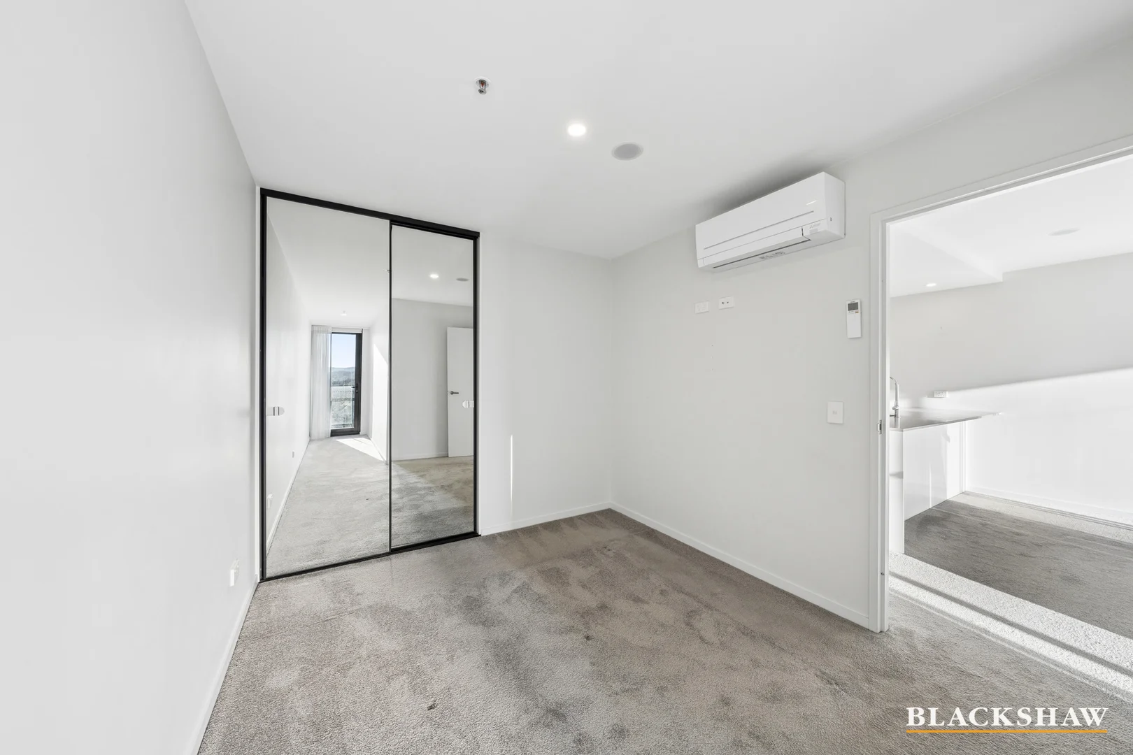 Photo of 812/335 Anketell Street, Greenway ACT 2900