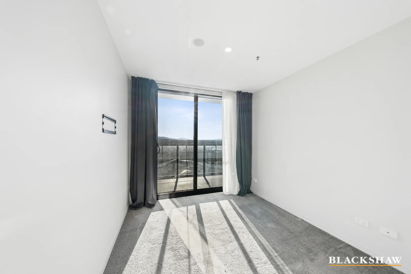 Photo of 812/335 Anketell Street, Greenway ACT 2900