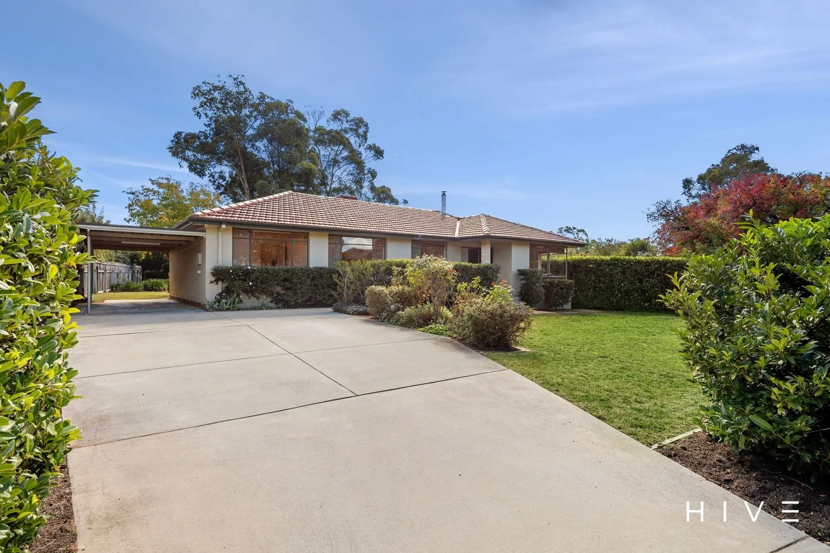 Photo of 12 Morehead Street, Curtin ACT 2605