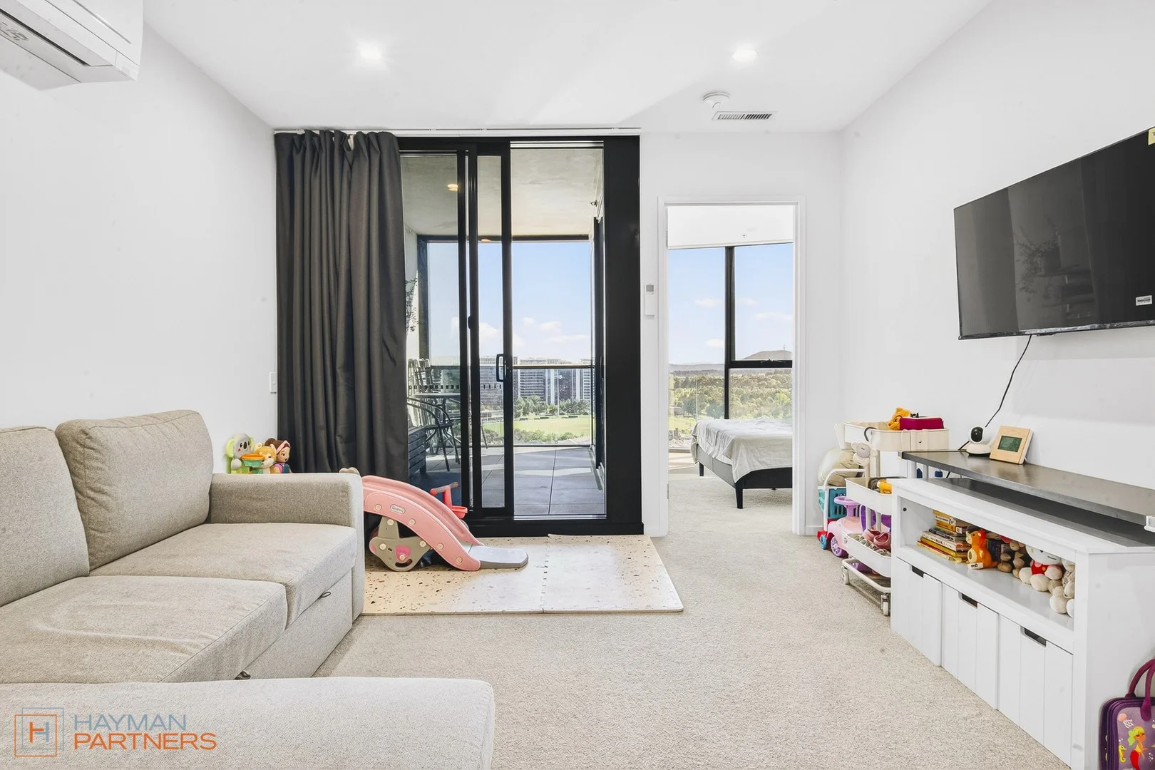 Photo of 1005/15 Bowes Street, Phillip ACT 2606
