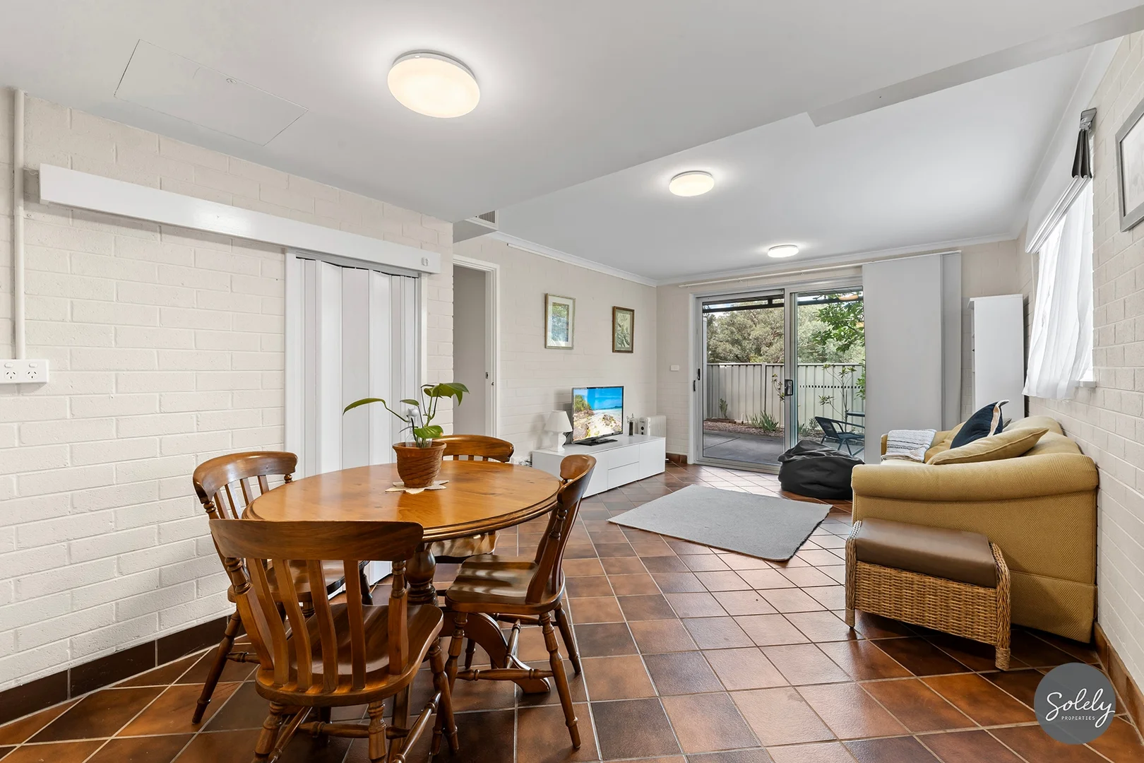 Photo of 36 Rubbo Crescent, Weston ACT 2611