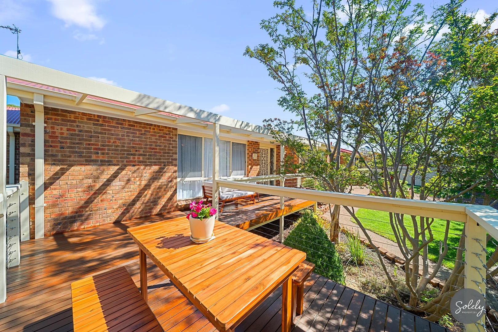 Photo of 2 Fingleton Crescent, Gordon ACT 2906